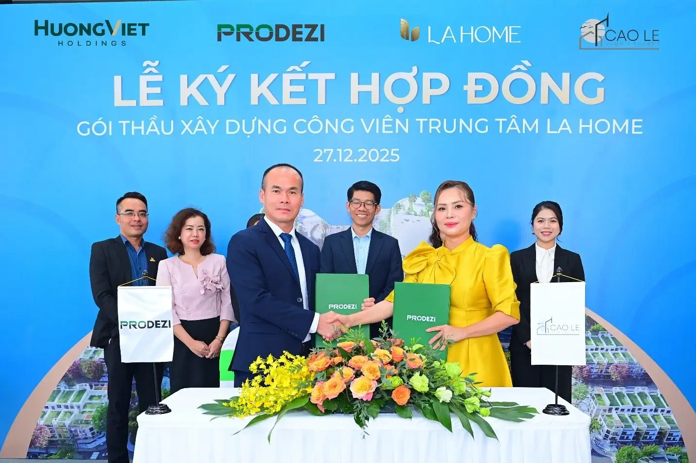 Lễ ký kết hợp đồng gói thầu xây dựng công viên trung tâm LA Home giữa Prodezi Long An với Cao Lê Land Concept