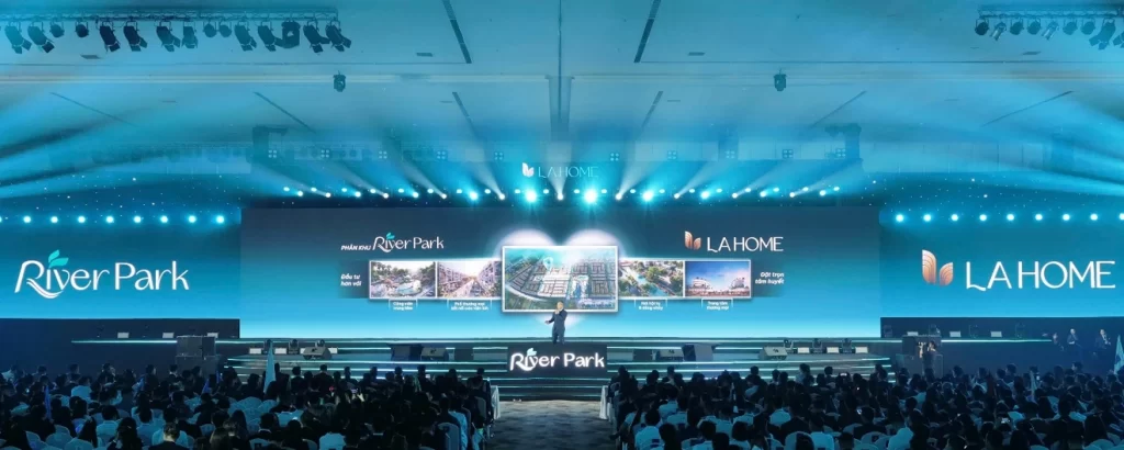 Sự kiện khởi động của River Park đã thu hút hơn 2.000 chuyên viên kinh doanh và hơn 30 đối tác chiến lược.